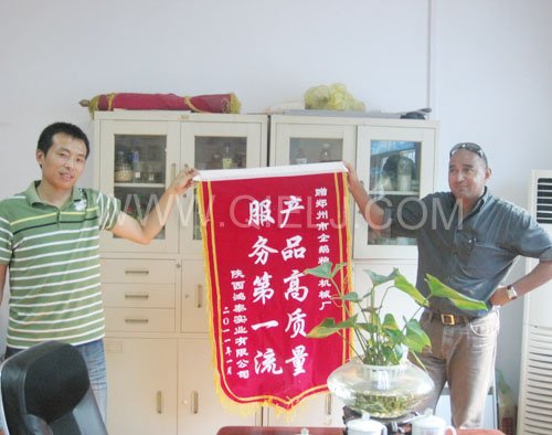 2011年7月25日，外國友人參觀考察我公司！明經(jīng)理等接待并陪同參觀！(圖2)