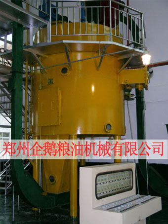 2011年安徽省定遠(yuǎn)縣禾糠油脂加工有限公司50T/D米糠油成套設(shè)備！(圖1)
