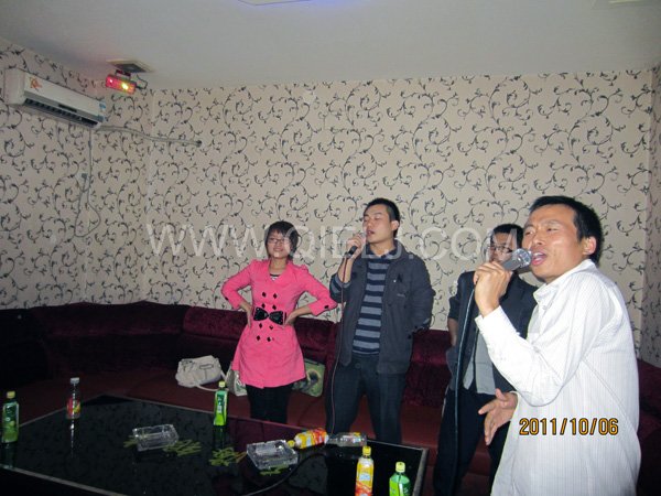 2011年10月，鄭州企鵝糧油機械有限公司--外貿(mào)部，十一國慶節(jié)團體活動！(圖1)
