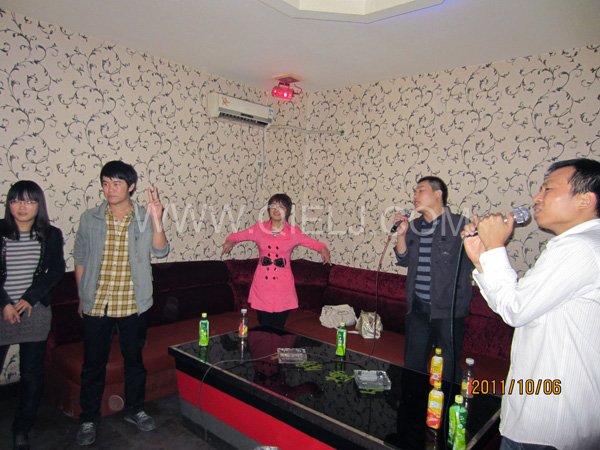 2011年10月，鄭州企鵝糧油機械有限公司--外貿(mào)部，十一國慶節(jié)團體活動！(圖2)